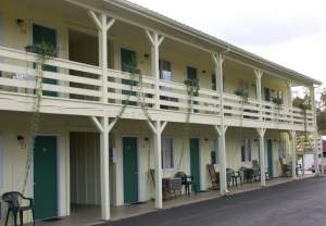 Little Opry Motel